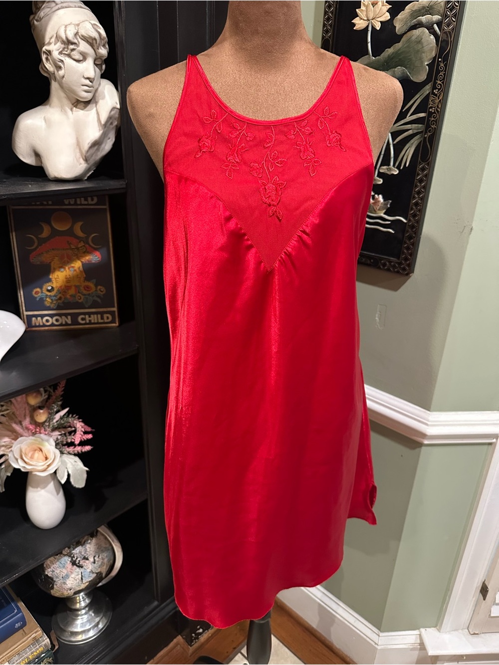 Val Mode Silky Red Lace Negligee – Size Small